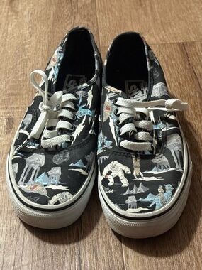 2014 Star Wars Dark Side Planet Hoth Vans shoes men's size 7.5 women’s size 9